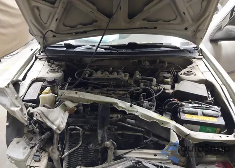 1997 Nissan Sentra Gle/Gxe/Xe z USA, uszkodzony, nr VIN 1N4AB41DXVC757264